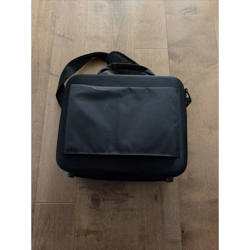 Esum Cosmetics Pro Makeup Kit Bag Case Black Hard Shell Organizer Storage